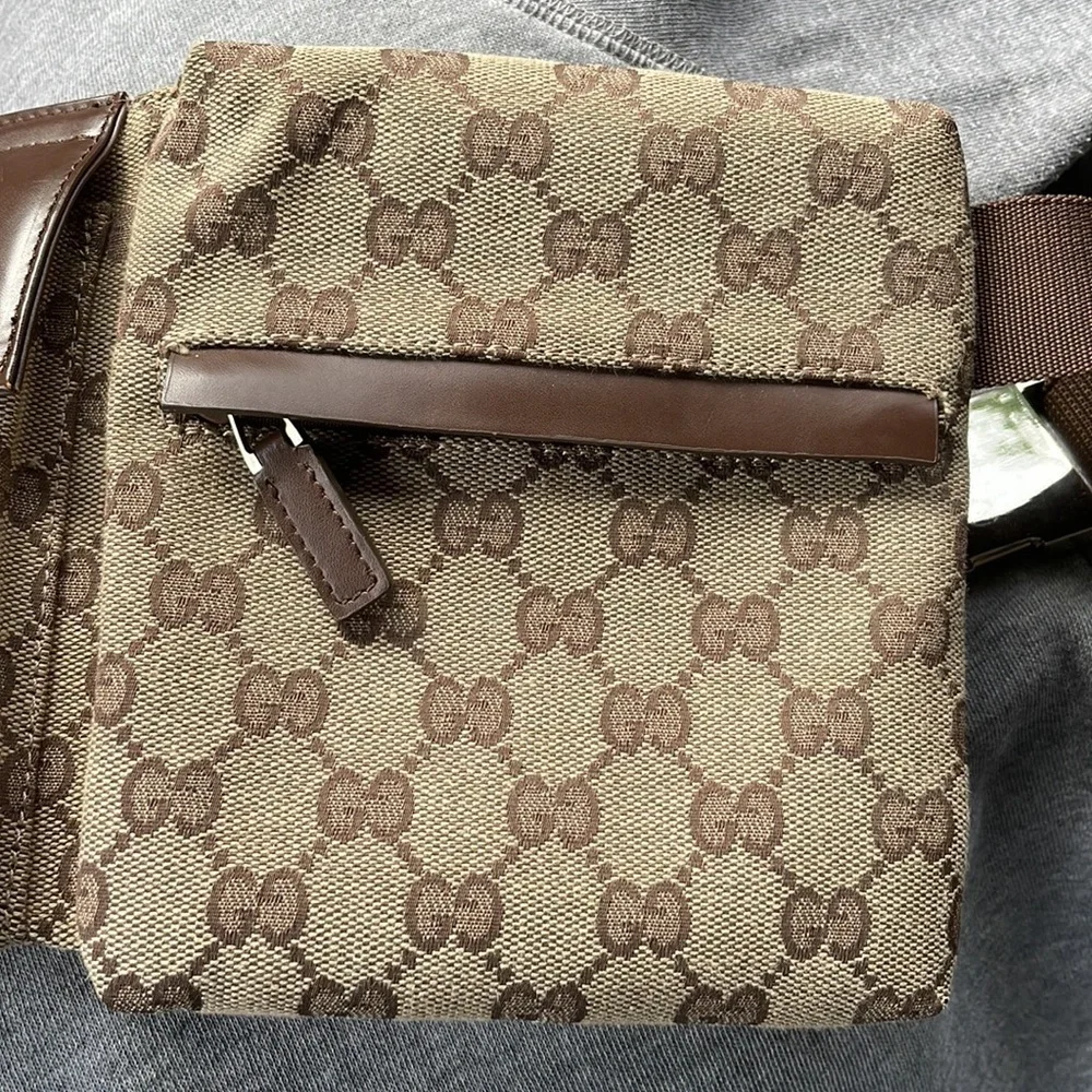 GUCCI GG Vintage Double Belt Bag Monogram